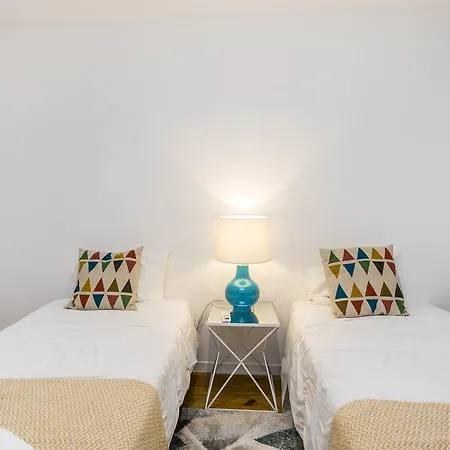 Lxway Rua Da Misericordia Apartament *